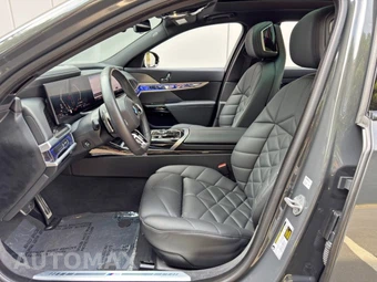 2026 BMW 7 Series 740i - miniatura 15