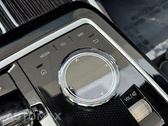 2026 BMW 7 Series 740i - miniatura 33
