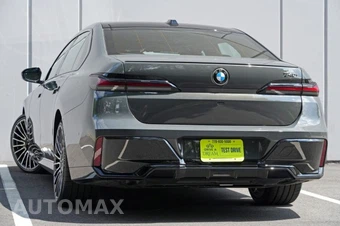 2026 BMW 7 Series 740i - miniatura 4