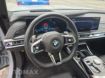 2026 BMW 7 Series 740i - miniatura 10