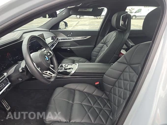 2026 BMW 7 Series 740i - miniatura 7