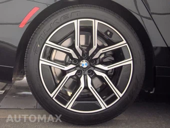 2026 BMW 7 Series 740i – miniatura 11