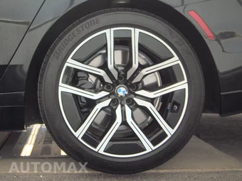 2026 BMW 7 Series 740i – miniatura 12