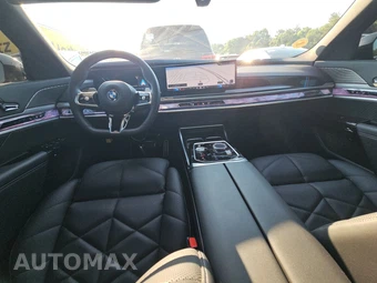 2026 BMW 7 Series 740i – miniatura 17