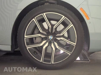 2026 BMW 7 Series 740i – miniatura 10