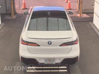 2026 BMW 7 Series 740i – miniatura 6