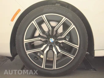 2026 BMW 7 Series 740i – miniatura 9