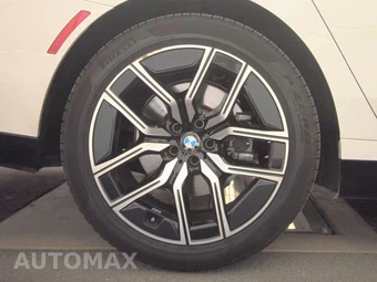 2026 BMW 7 Series 740i xDrive – miniatura 11