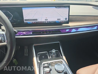 2026 BMW 7 Series 740i xDrive – miniatura 17