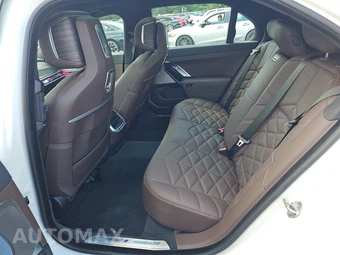 2026 BMW 7 Series 740i xDrive – miniatura 19