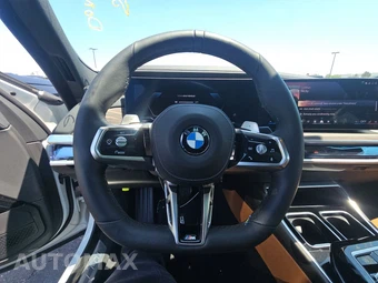 2026 BMW 7 Series 740i xDrive – miniatura 10
