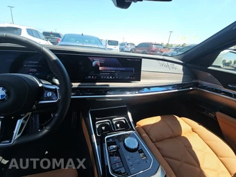 2026 BMW 7 Series 740i xDrive – miniatura 11