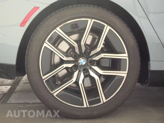 2026 BMW 7 Series 740i xDrive – miniatura 11