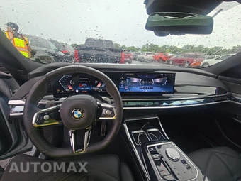 2026 BMW 7 Series 740i xDrive – miniatura 17