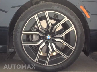 2026 BMW 7 Series 740i xDrive - miniatura 10