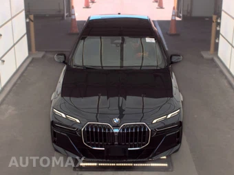 2026 BMW 7 Series 740i xDrive - miniatura 2