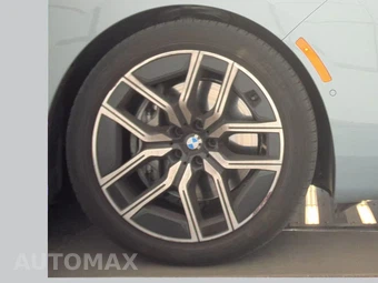 2026 BMW 7 Series 740i xDrive – miniatura 10