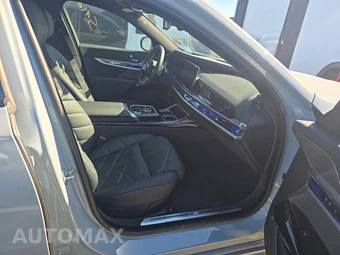 2026 BMW 7 Series 740i xDrive – miniatura 14