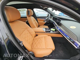 2026 BMW 7 Series 740i xDrive – miniatura 14