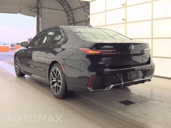 2026 BMW 7 Series 740i xDrive – miniatura 8