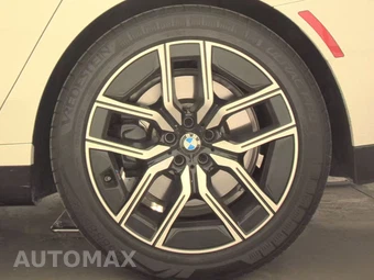 2026 BMW 7 Series 740i xDrive - miniatura 12