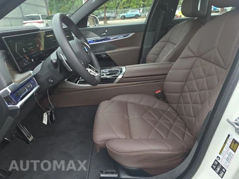 2026 BMW 7 Series 740i xDrive - miniatura 13