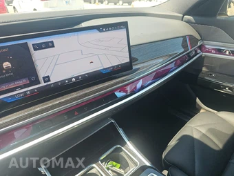 2026 BMW 7 Series 740i xDrive – miniatura 11