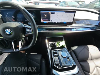 2026 BMW 7 Series 740i xDrive - miniatura 17