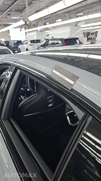 2026 BMW 7 Series 740i xDrive - miniatura 27