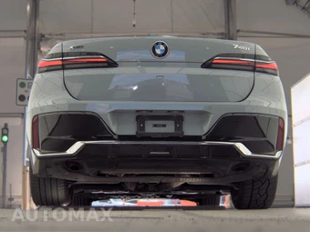 2026 BMW 7 Series 740i xDrive - miniatura 7