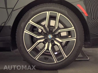 2026 BMW 7 Series 740i xDrive – miniatura 12