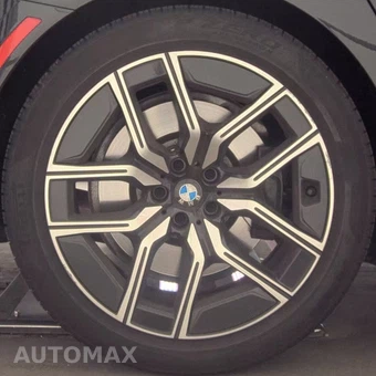 2026 BMW 7 Series 740i xDrive – miniatura 32