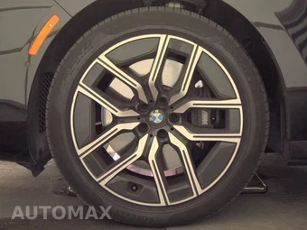 2026 BMW 7 Series 740i xDrive – miniatura 9