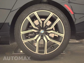 2026 BMW 7 Series 740i xDrive – miniatura 12