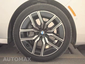 2026 BMW 7 Series 740i xDrive – miniatura 10