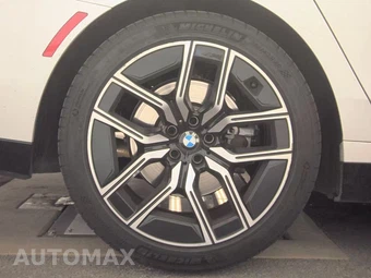 2026 BMW 7 Series 740i xDrive – miniatura 11