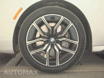 2026 BMW 7 Series 740i xDrive – miniatura 9