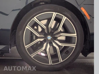 2026 BMW 7 Series 740i xDrive - miniatura 10