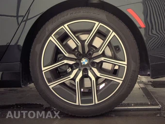 2026 BMW 7 Series 740i xDrive - miniatura 12