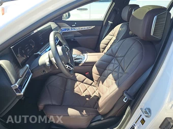 2026 BMW 7 Series 740i xDrive – miniatura 13