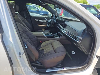 2026 BMW 7 Series 740i xDrive – miniatura 8