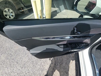 2026 BMW 7 Series 740i xDrive – miniatura 9