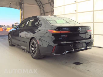 2026 BMW 7 Series 740i xDrive – miniatura 8