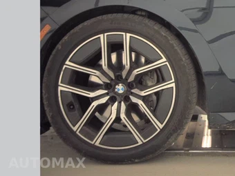 2026 BMW 7 Series 740i xDrive – miniatura 9