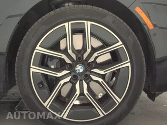 2026 BMW 7 Series 740i xDrive - miniatura 10