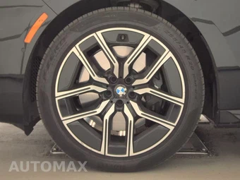 2026 BMW 7 Series 740i xDrive - miniatura 9
