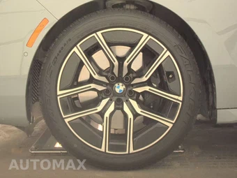 2026 BMW 7 Series 740i xDrive – miniatura 9