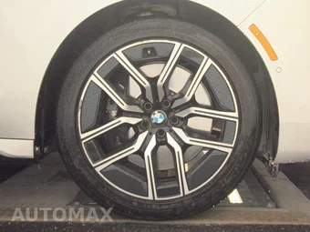 2026 BMW 7 Series 740i xDrive – miniatura 10
