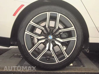 2026 BMW 7 Series 740i xDrive – miniatura 11