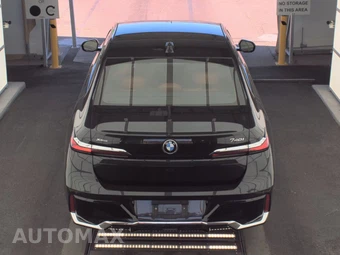 2026 BMW 7 Series 740i xDrive – miniatura 6